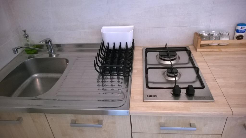 Apartments Lidija ウマグ エクステリア 写真